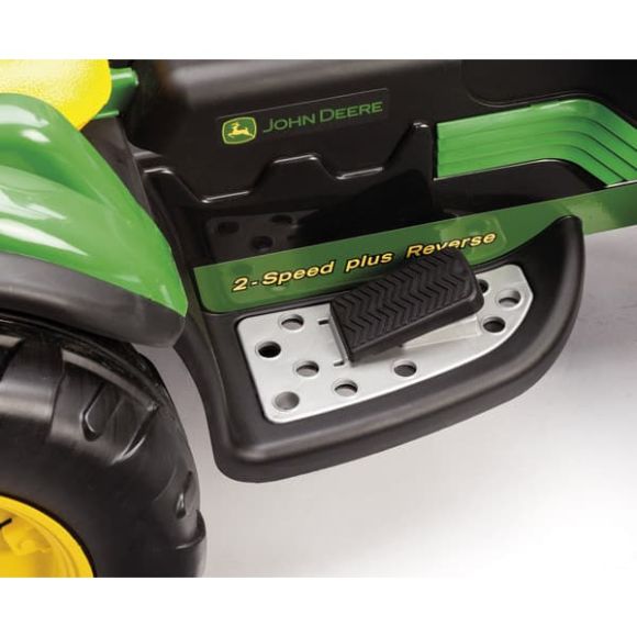 John Deere Ground Loader by Peg Perego στο Bebe Maison