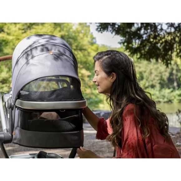 Πολυκαρότσι Joolz Day 3 Gorgeous Grey στο Bebe Maison