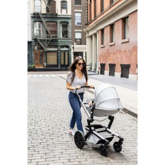 Πολυκαρότσι Joolz Day 3 Gorgeous Grey στο Bebe Maison